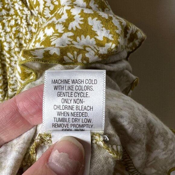 Elle floral layered tank top padded top women’s size XL - Picture 7 of 8